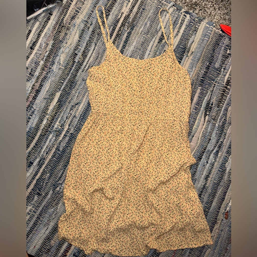 American Eagle Yellow Floral sundress